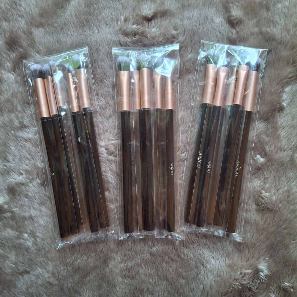 3x Anjou Eyeshadow Brushes - 5-Piece Sets, Synthetic Fibers - New, Sealed